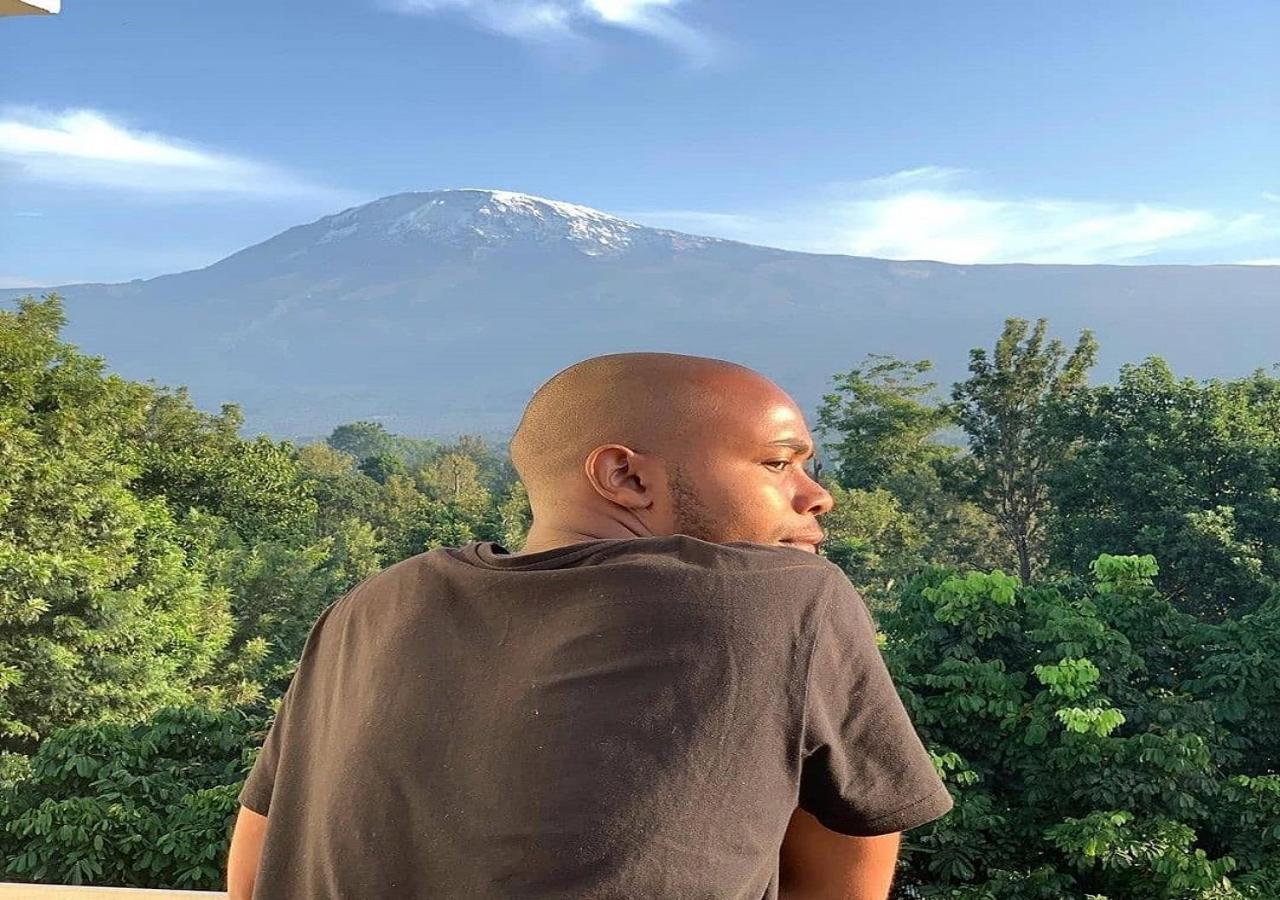 Kilimanjaro White House Hotel Moshi Ngoại thất bức ảnh